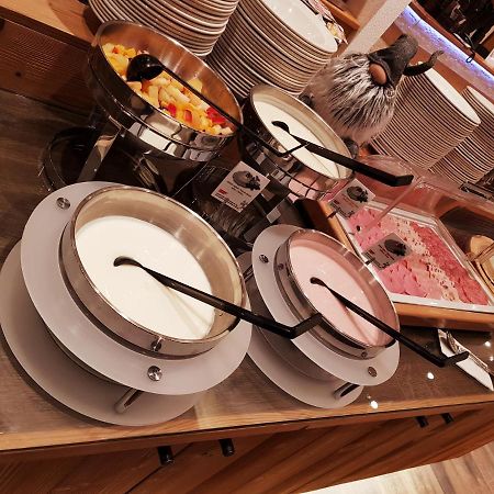 סאס פה Hotel Europa Guest House מראה חיצוני תמונה