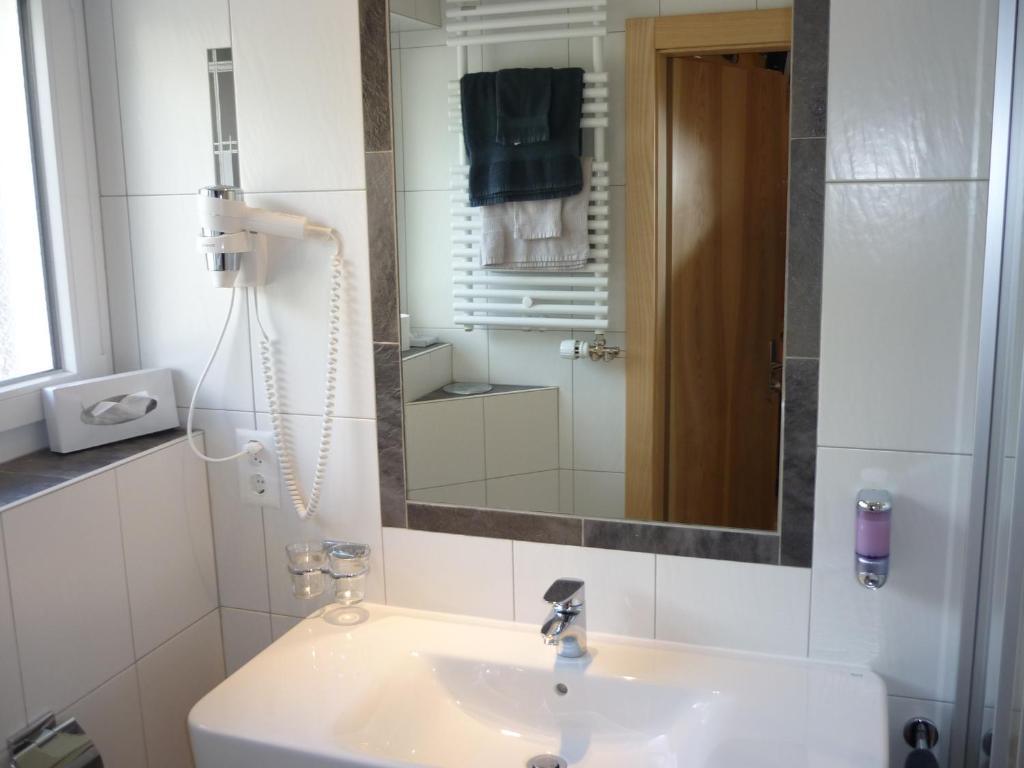 סאס פה Hotel Europa Guest House מראה חיצוני תמונה
