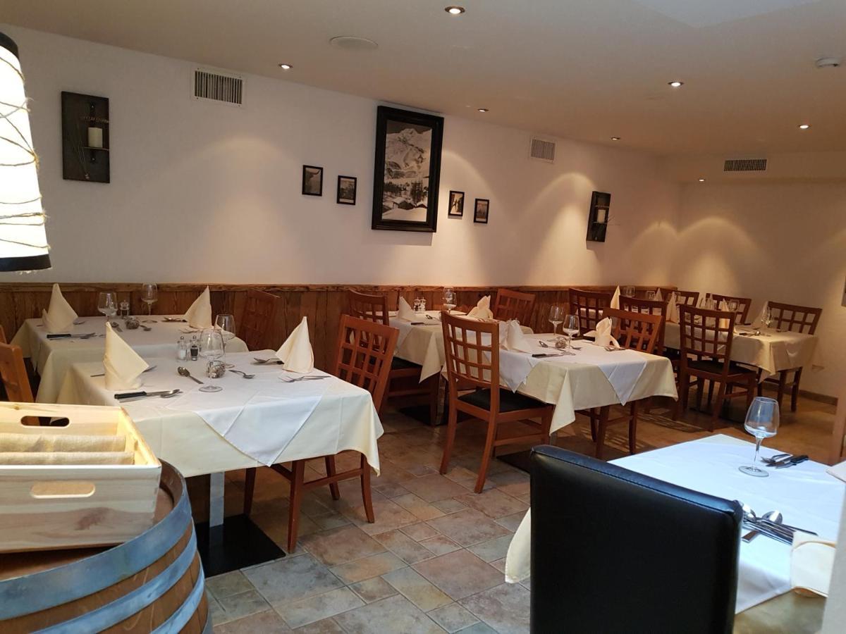 סאס פה Hotel Europa Guest House מראה חיצוני תמונה
