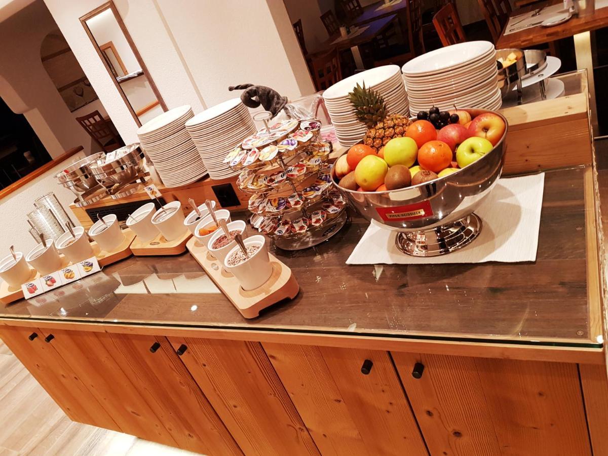 סאס פה Hotel Europa Guest House מראה חיצוני תמונה