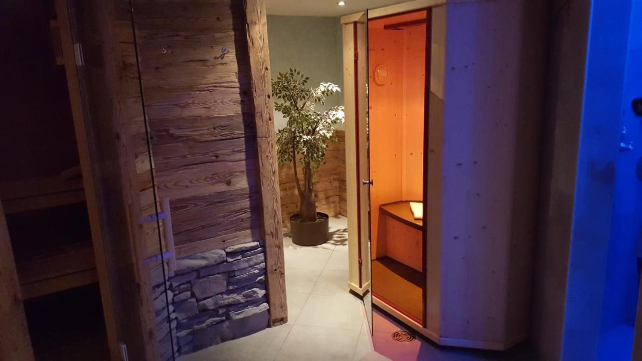 סאס פה Hotel Europa Guest House מראה חיצוני תמונה