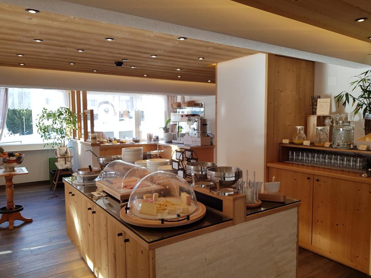 סאס פה Hotel Europa Guest House מראה חיצוני תמונה
